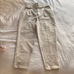 Zara Cream High-Waisted Pants in Size M